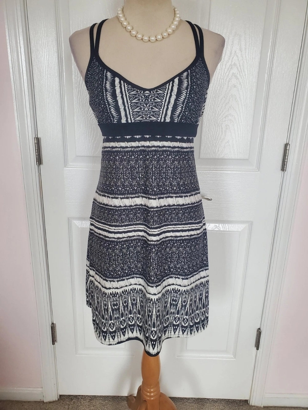 Women's Navy and White Patterned Sundress